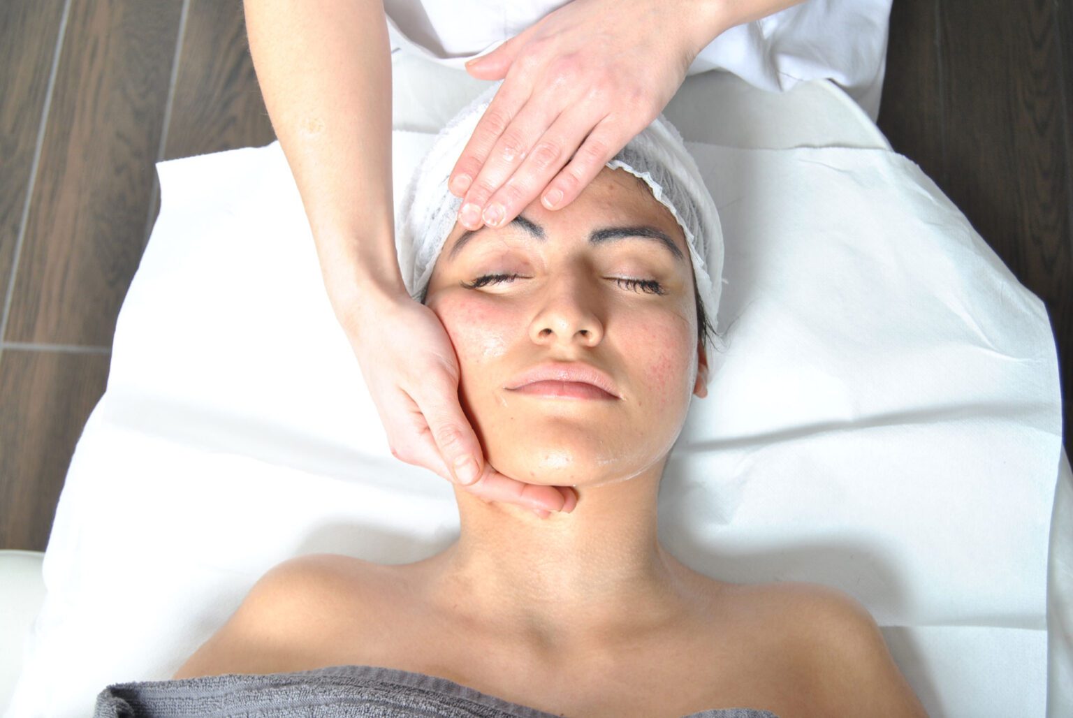 pulizia viso a Milano, Corsico